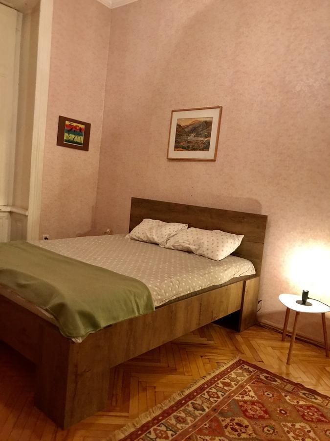 Freedom Square Flat Daire Tiflis Dış mekan fotoğraf